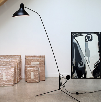 DCW editions Mantis BS1 lampa podłogowa kolor czarny