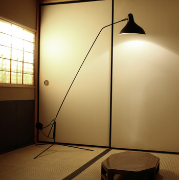 DCW editions Mantis BS1 lampa podłogowa kolor czarny