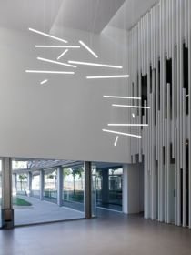 Lampa wewnętrzna, wisząca  Vibia Halo Lineal 2342