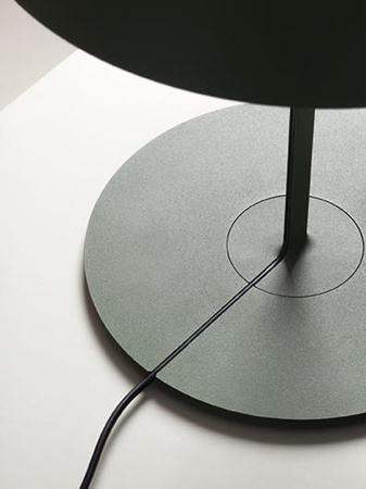 Lampa wewnętrzna, stojąca Vibia Warm 4901