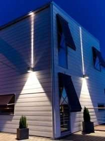 Lampa zewnętrzna, elewacyjna Voss 1951