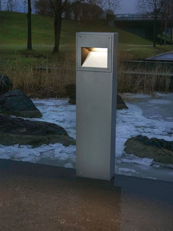 Lampa zewnętrzna, słupkowa Norlys Namsos 1932, aluminium
