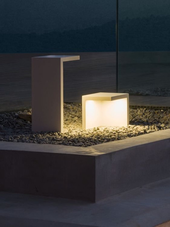 Lampa zewnętrzna, stojąca Vibia Empty 4135