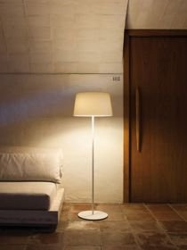 Lampa wewnętrzna, podłogowa Vibia Warm 4905