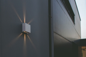 KINKIET ZEWNĘTRZNY LUTEC GEMINI BEAM BIAŁY 5104003032