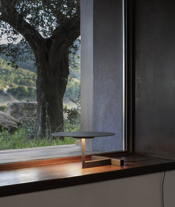 Lampa wewnętrzna, stojąca Vibia Flat 5965