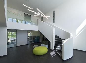 Lampa wewnętrzna, wisząca Vibia Halo Lineal 2343